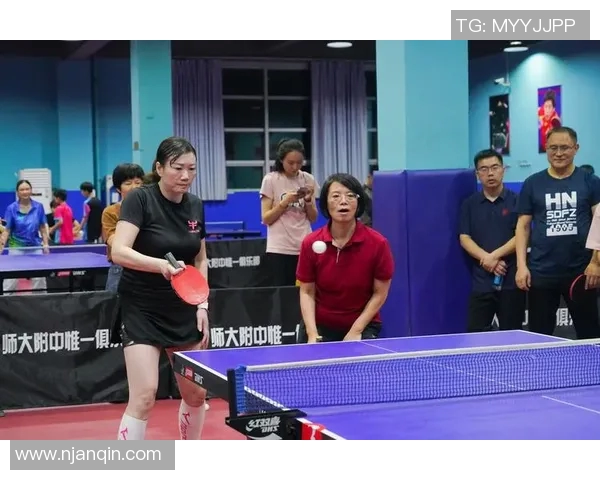 聚焦乒乓球:探讨北京乒乓球队如何通过团队协作提升竞技水平与凝聚力 聚焦乒乓球:探讨北京乒乓球队如何通过团队协作提升竞技水平与凝聚力