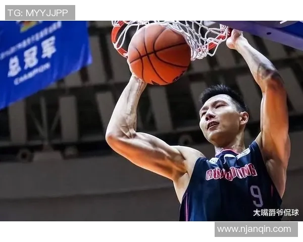 易建联：从篮球场上的传奇到中国体育的象征，见证时代的变迁与发展