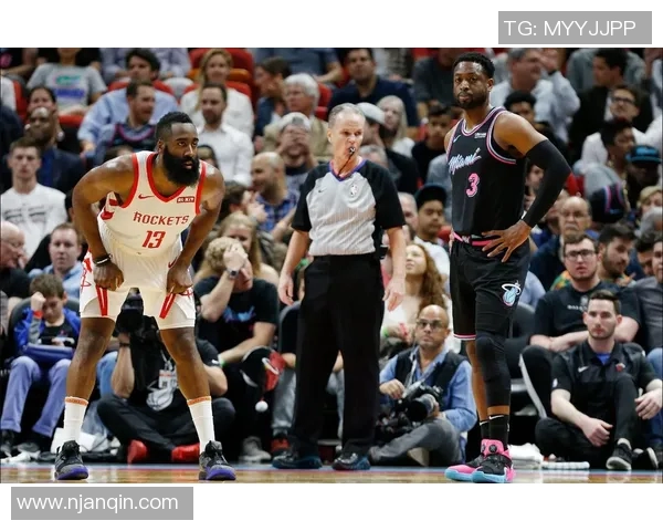 韦德与麦迪巅峰对决回顾:谁才是篮球场上的真正传奇 韦德与麦迪巅峰对决回顾:谁才是篮球场上的真正传奇