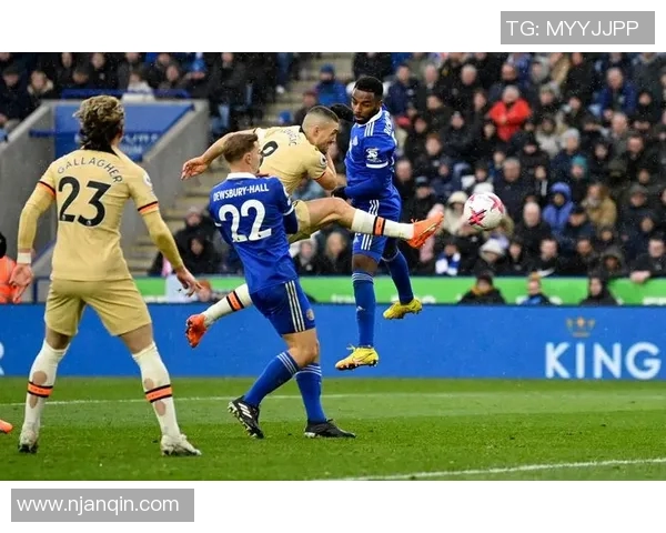 切尔西主场迎战莱斯特城精彩对决新浪体育全程直播解析