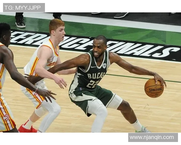 老鹰与勇士激战正酣比分悬念迭起引发球迷热议