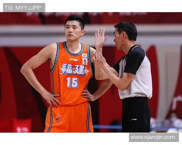 陈林坚：从青年才俊到篮球场上的传奇之路与奋斗故事