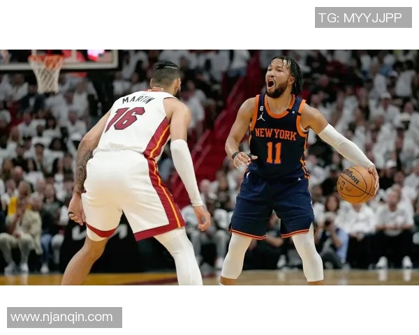 尼克斯与热火激战正酣精彩直播全程回顾与分析