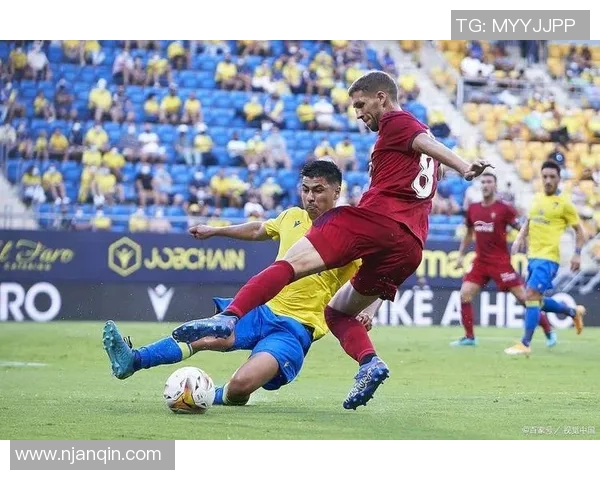 曼联与巴伦西亚精彩对决视频回顾全场亮点与精彩瞬间分享