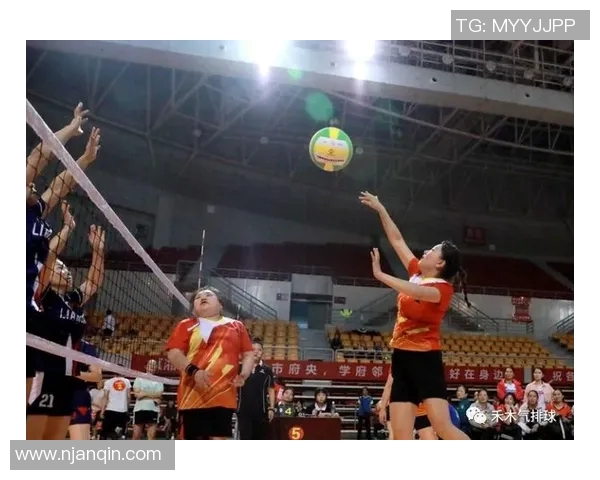 上海排球队中路突破革新探索新战术提升整体实力与比赛表现 上海排球队中路突破革新探索新战术提升整体实力与比赛表现