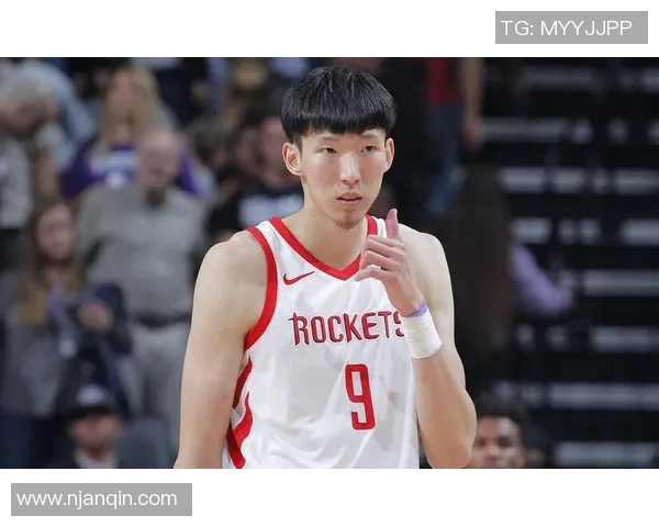 周琦在国际篮球舞台上的崛起与挑战：从青涩少年到中国篮球的希望之星