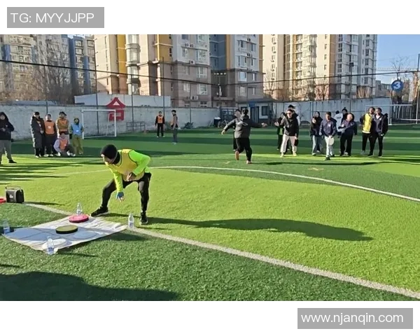 深圳飞盘队在极限运动嘉年华中的精彩表现与节奏分析 深圳飞盘队在极限运动嘉年华中的精彩表现与节奏分析